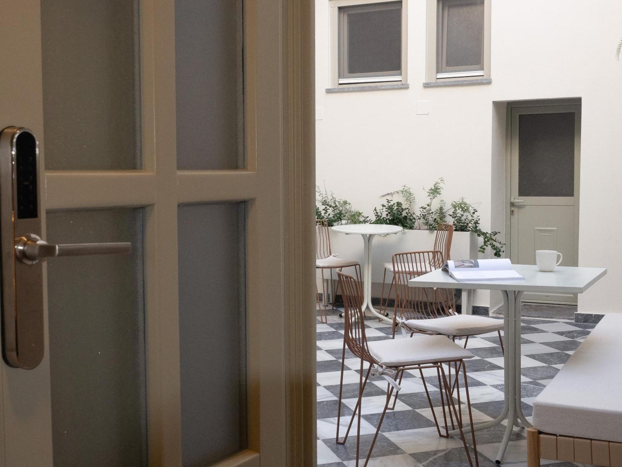 Enδόtera Chios Apartments Exterior photo