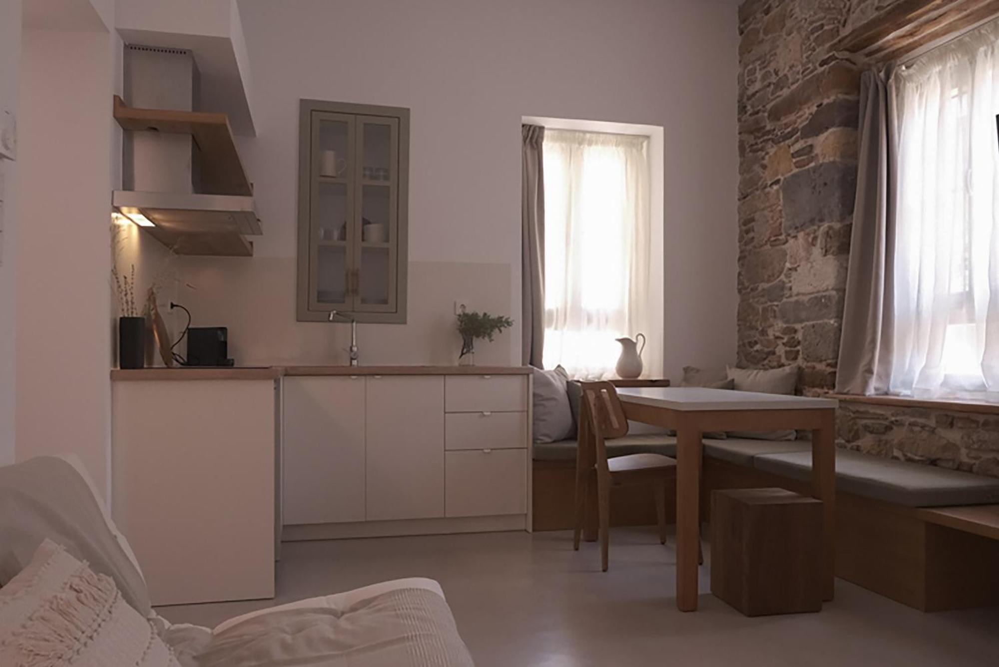 Enδόtera Chios Apartments Exterior photo